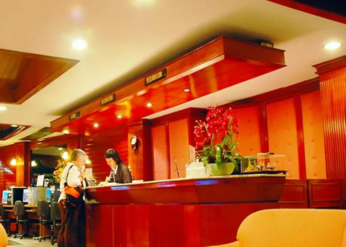 西隆村旅店