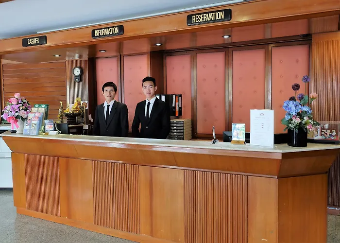 西隆村旅店 酒店 3*