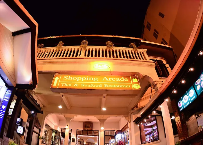 西隆村旅店 3* 曼谷
