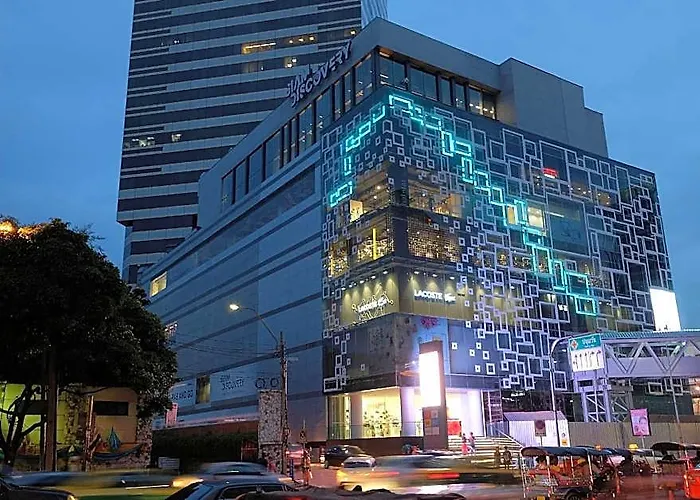 西隆村旅店